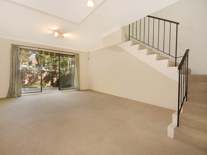38/28-32 Railway Crescent, Jannali NSW 2226