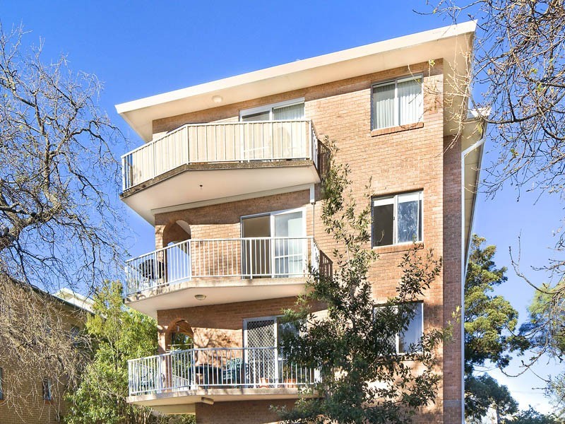 4/19 Robertson Street, Sutherland NSW 2232