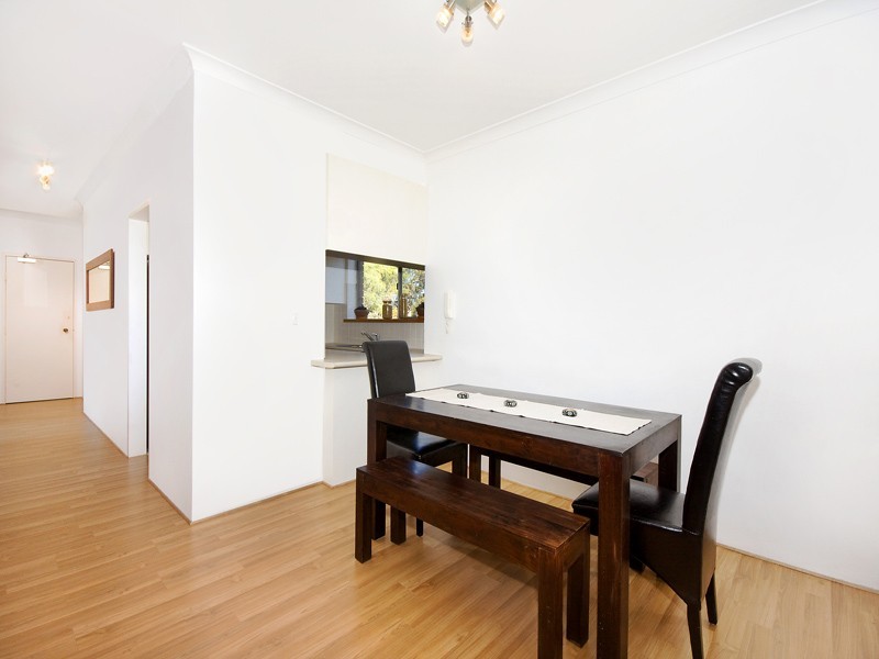 4/19 Robertson Street, Sutherland NSW 2232