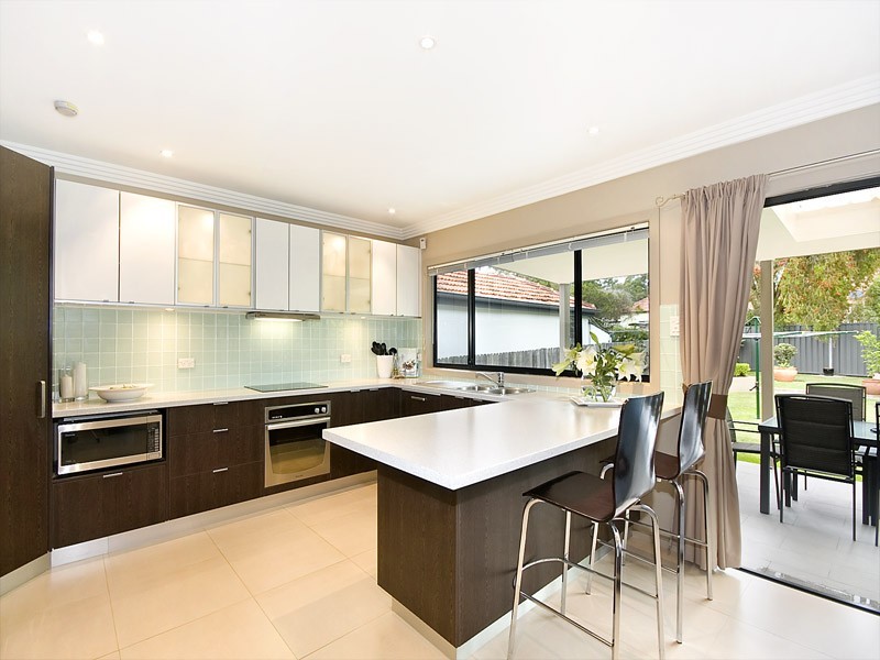 258 President Avenue, Miranda NSW 2228