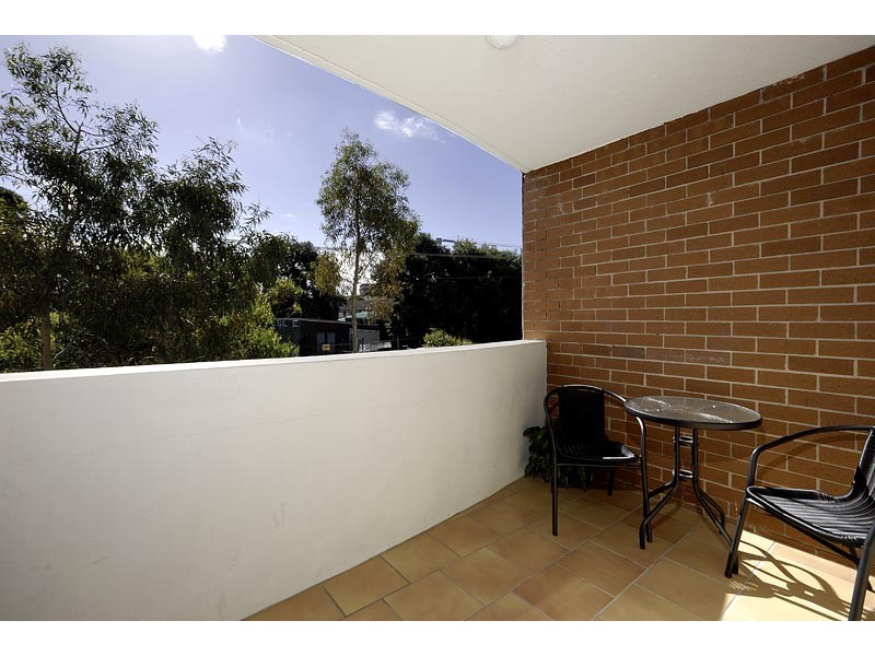 15/42-48  Merton Street, Sutherland NSW 2232