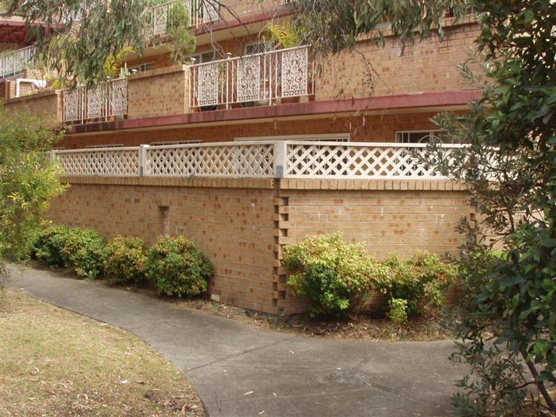 1/4 Railway Crescent, Jannali NSW 2226