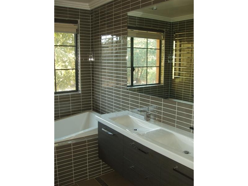 3 JASMINE PLACE, Sylvania NSW 2224