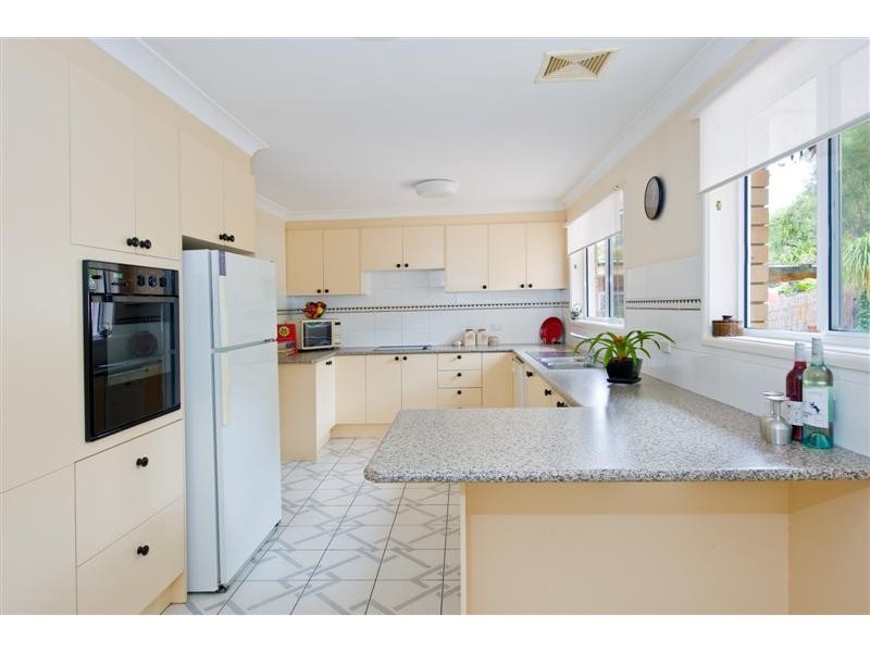 9 Dalman Place, Sylvania NSW 2224