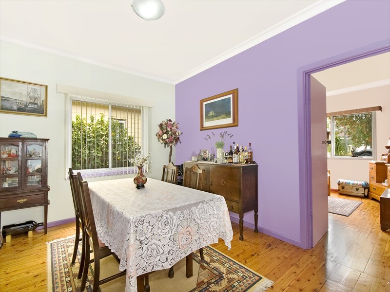 40 Wolger Street, Como NSW 2226