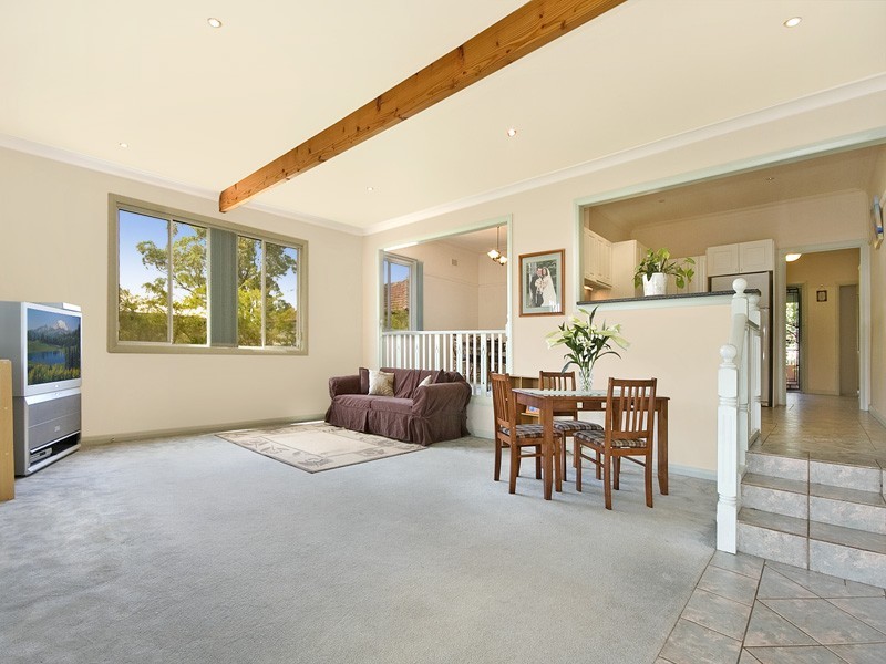 31  Kenneth Avenue, Kirrawee NSW 2232