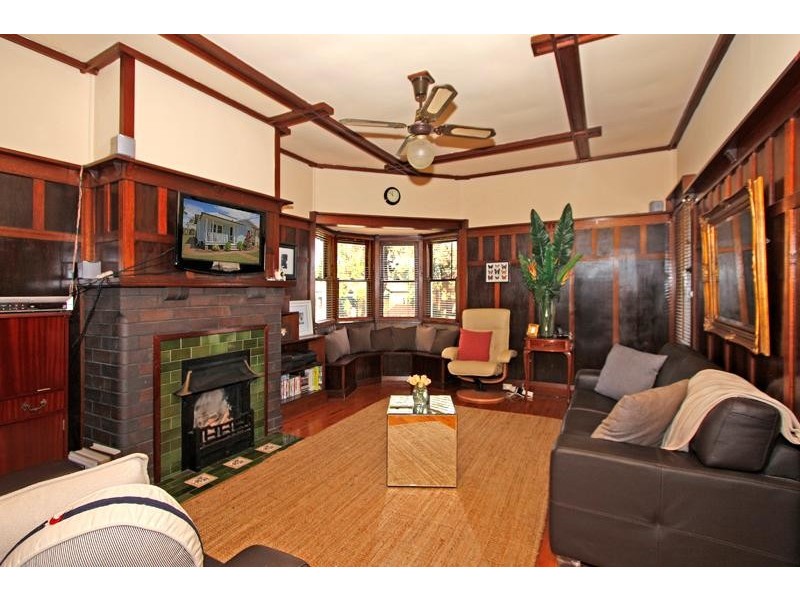 41 WOLGER STREET, Como NSW 2226