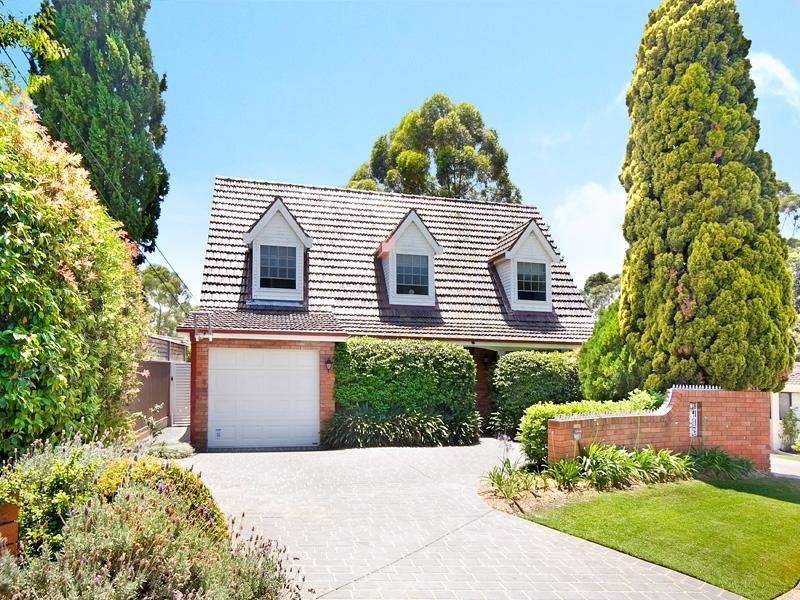 12 Essington Crescent, Sylvania NSW 2224