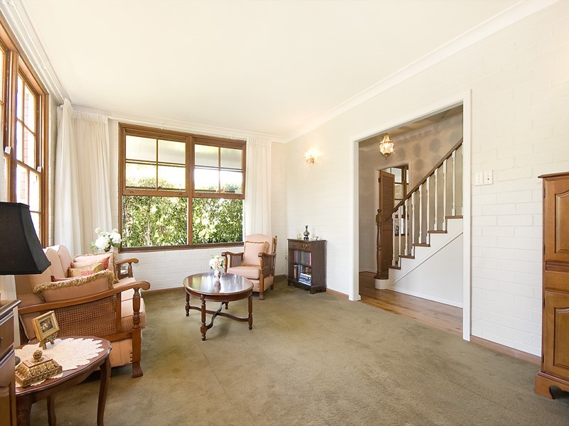 12 Essington Crescent, Sylvania NSW 2224