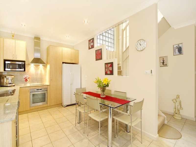 1/32  Crystal Street, Sylvania NSW 2224