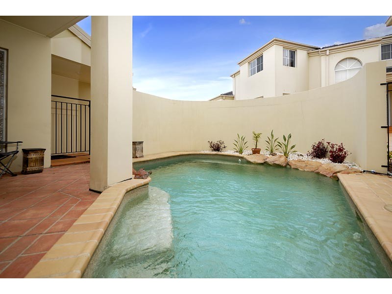 2/21 Kirk Crescent, Kirrawee NSW 2232