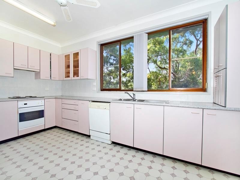 73 Ingrid Road, Kareela NSW 2232