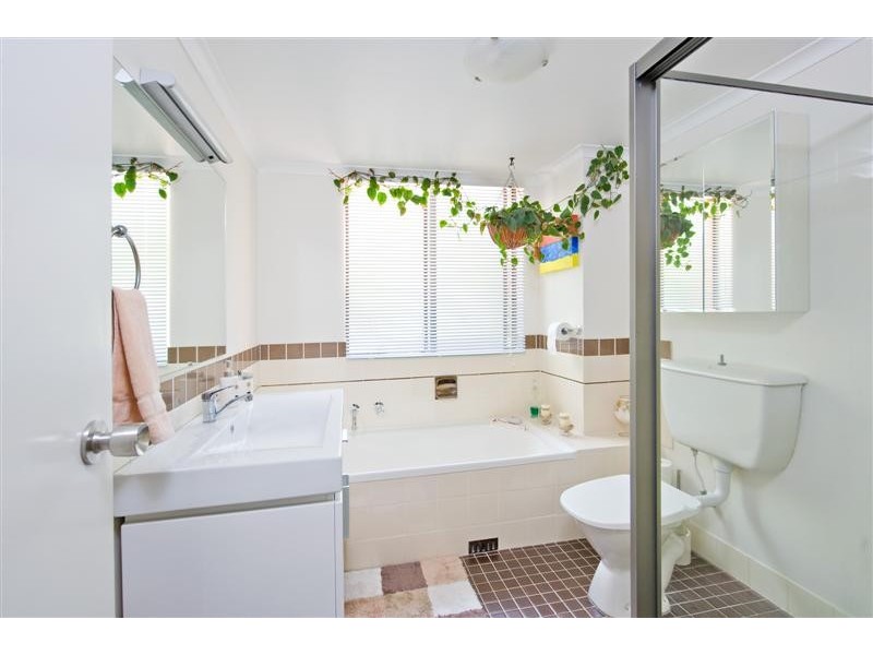 35/54 Port Hacking Road, Sylvania NSW 2224