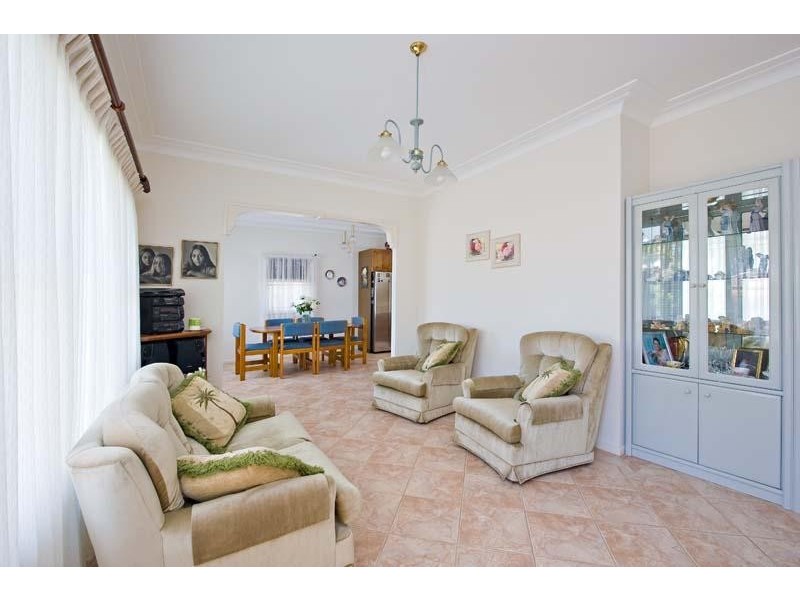 28 Ingara Avenue, Miranda NSW 2228