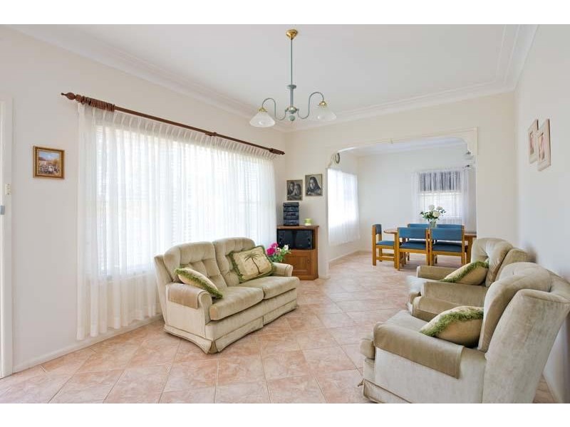 28 Ingara Avenue, Miranda NSW 2228