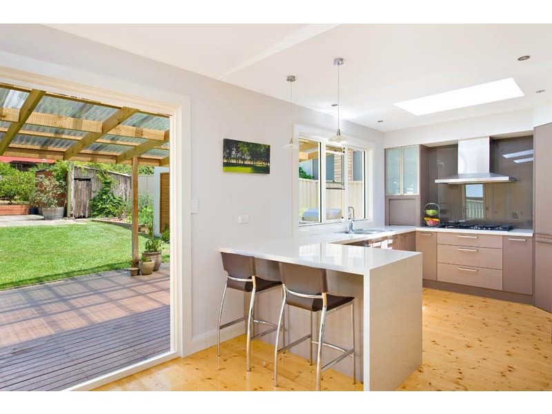 34  Warraba Street, Como NSW 2226