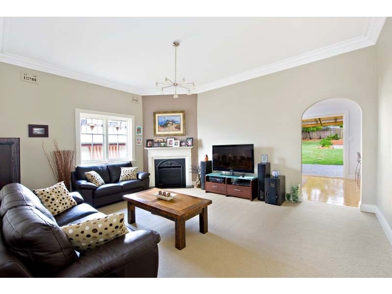 34  Warraba Street, Como NSW 2226