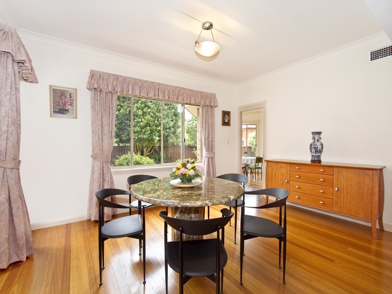 1  Onslow Place, Sylvania NSW 2224