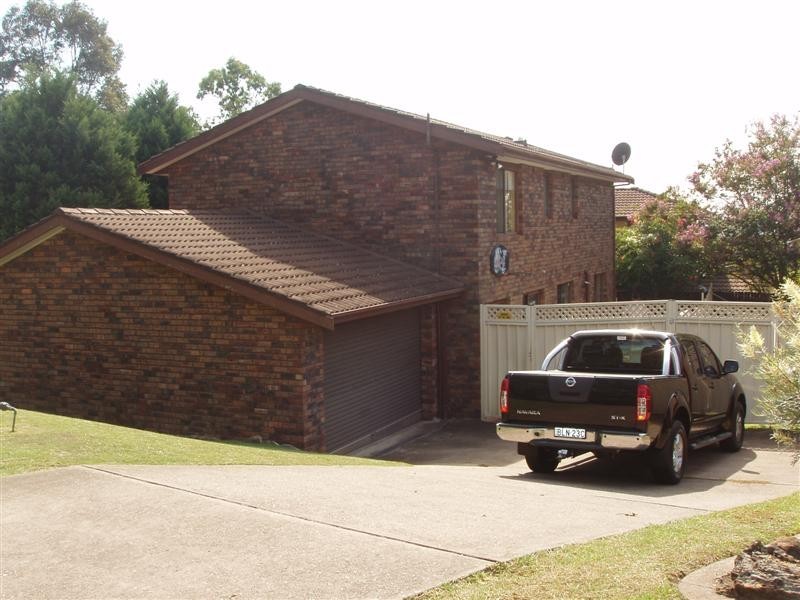 66 OLD FERRY ROAD, Illawong NSW 2234