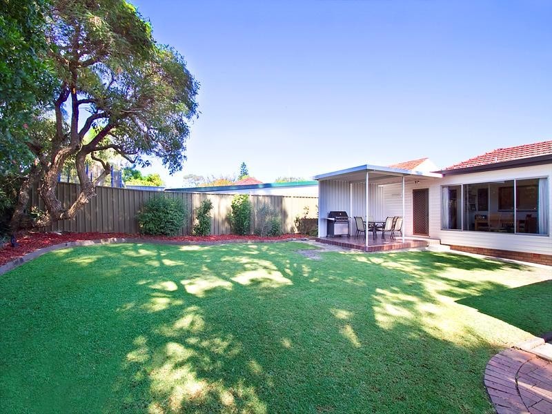 16 Ingara Avenue, Miranda NSW 2228