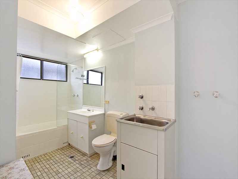 10/125 Oak Road, Kirrawee NSW 2232