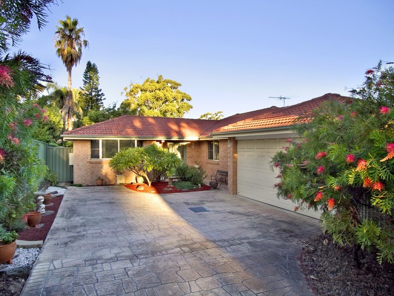 20 Lowana Avenue, Kirrawee NSW 2232