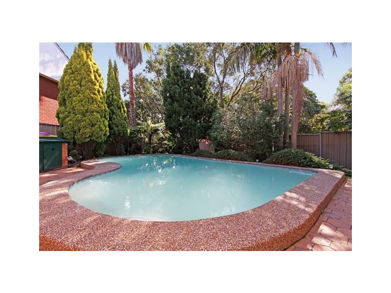 3 Jasmine Place, Sylvania NSW 2224