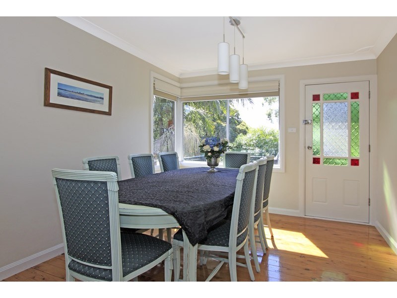 3 Jasmine Place, Sylvania NSW 2224