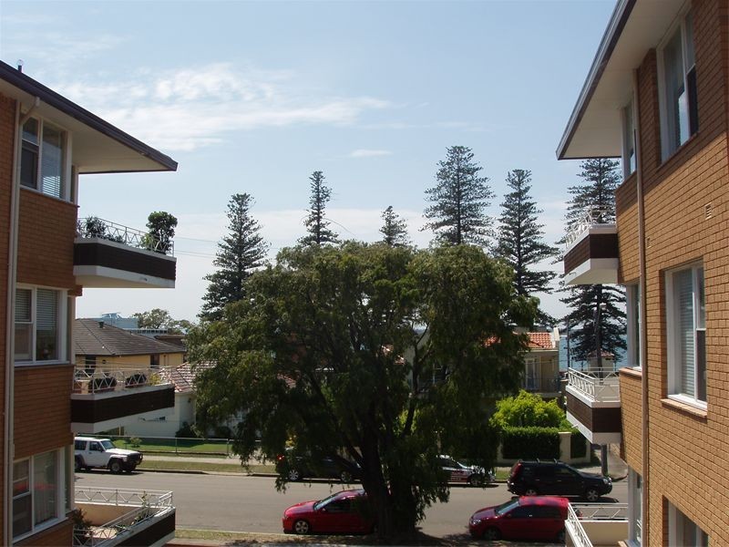 8/127 CLAREVILLE AVENUE, Sandringham NSW 2219