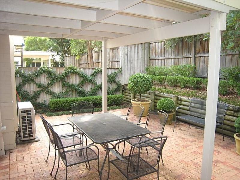 8 OAKWOOD WAY, Menai NSW 2234