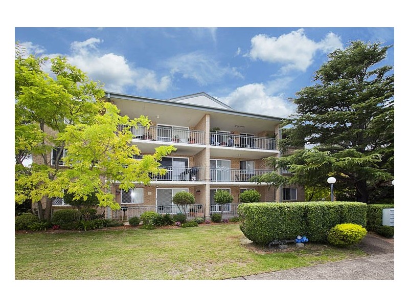 1/59-61 FLORA STREET, Kirrawee NSW 2232