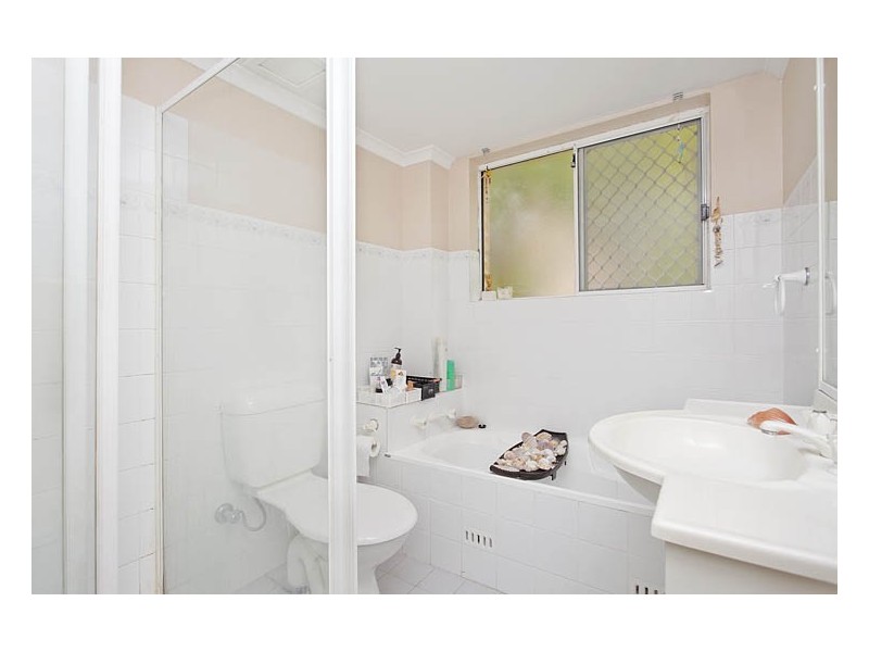 1/59-61 FLORA STREET, Kirrawee NSW 2232