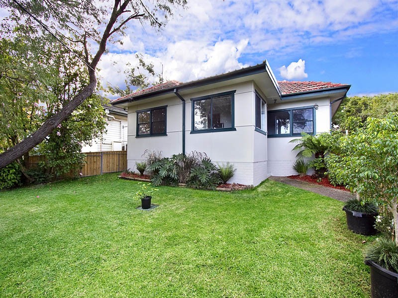 17a Eighth Avenue, Loftus NSW 2232