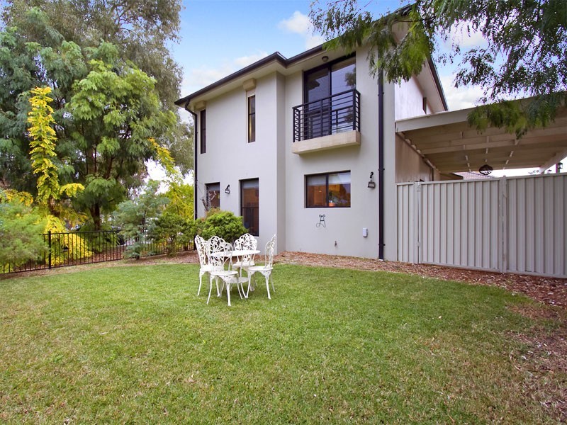 27 Endeavour Street, Sylvania NSW 2224