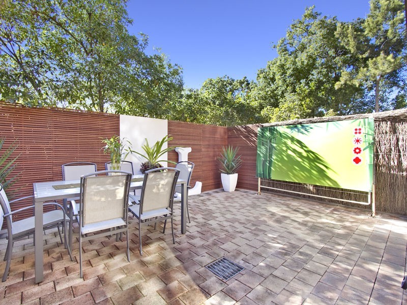 3/81  Bath Road, Kirrawee NSW 2232