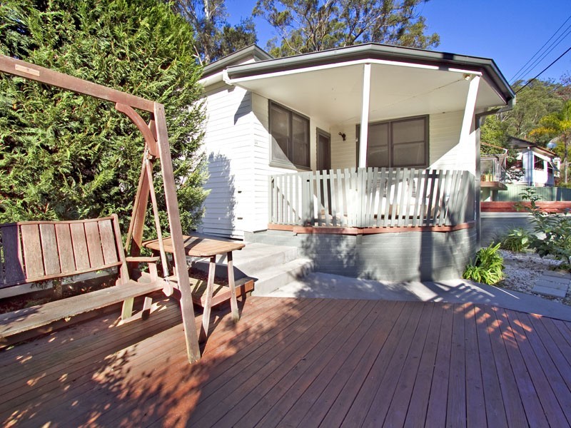 24A The Crescent, Woronora NSW 2232