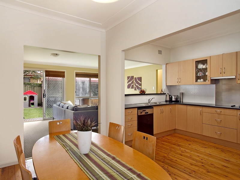 25  Tolol Avenue, Miranda NSW 2228
