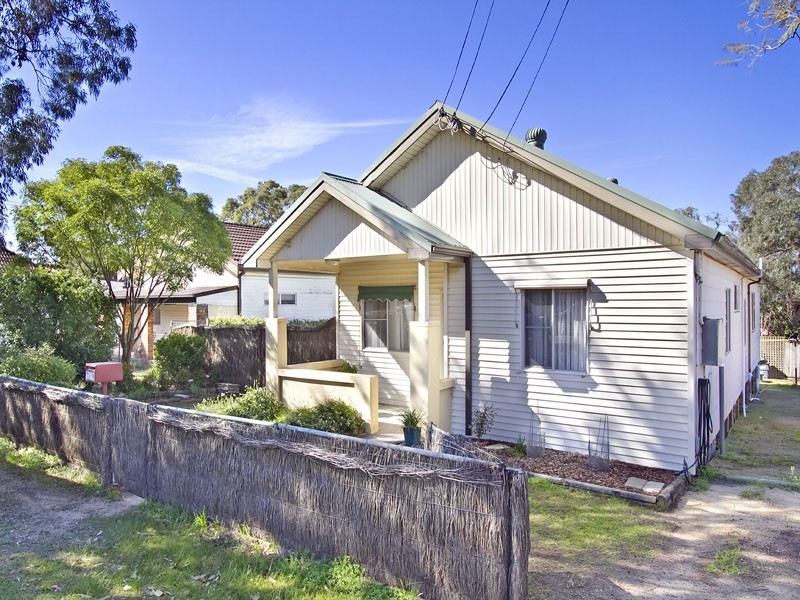 8  Currah Road, Como NSW 2226