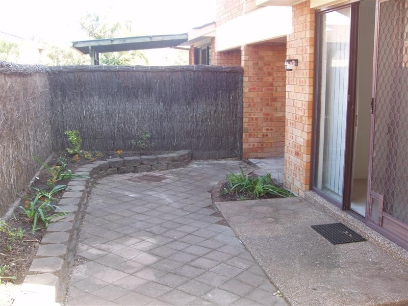 42 MOKERA AVENUE, Kirrawee NSW 2232