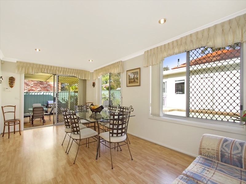 1 Woorak Crescent, Miranda NSW 2228