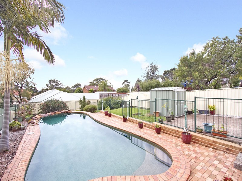 37 Bindea Street, Como NSW 2226