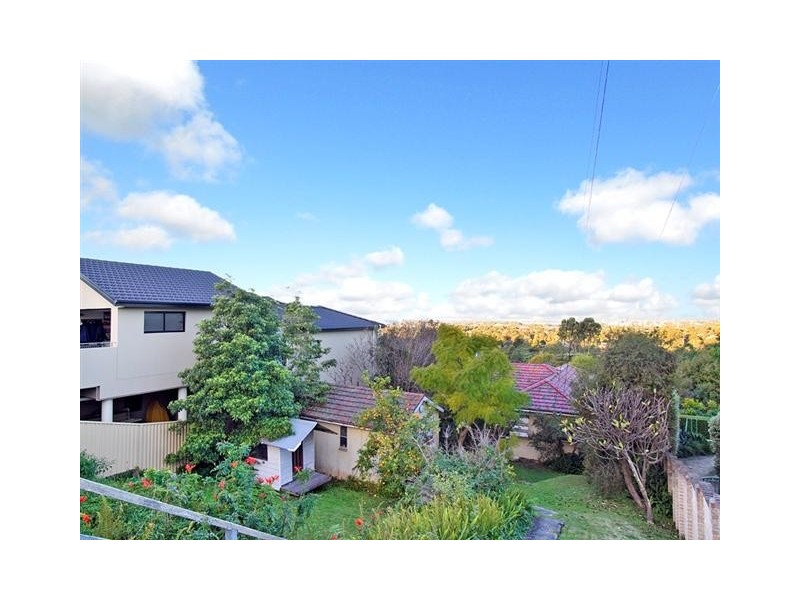 28 Henry Avenue, Sylvania NSW 2224