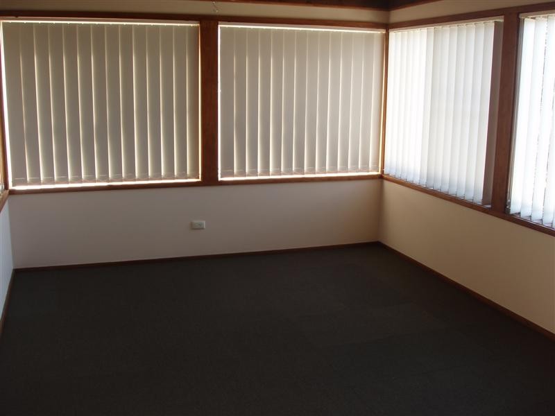 17 CAMPBELL STREET, Gymea NSW 2227