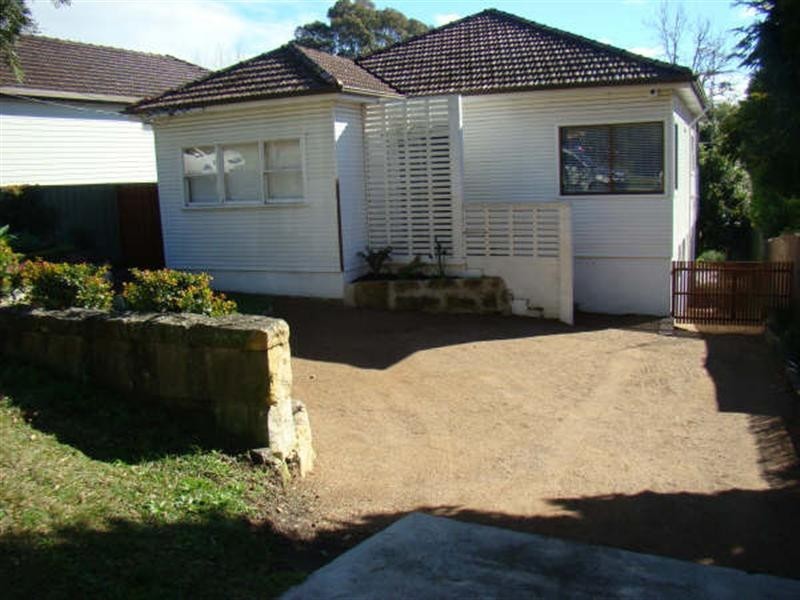 5  YAMBA ROAD, Como NSW 2226