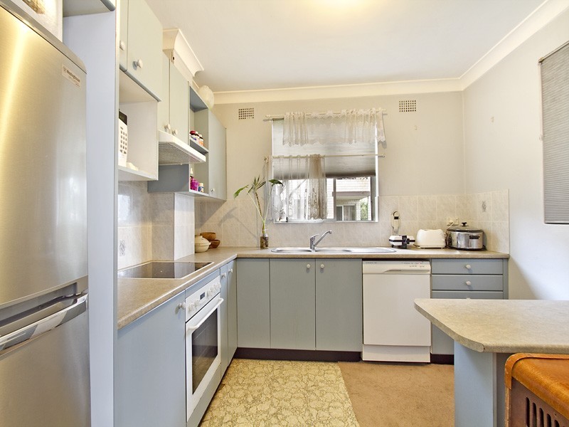 2/24 Port Hacking Road, Sylvania NSW 2224
