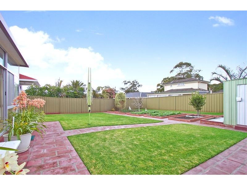 16 Garnet Road, Miranda NSW 2228