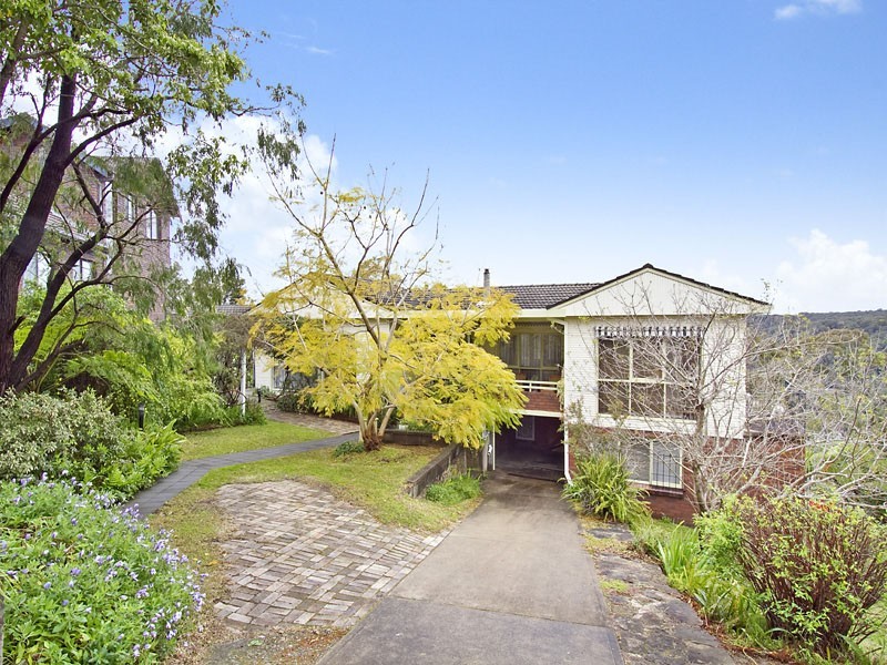 10 Moyran Parade, Grays Point NSW 2232