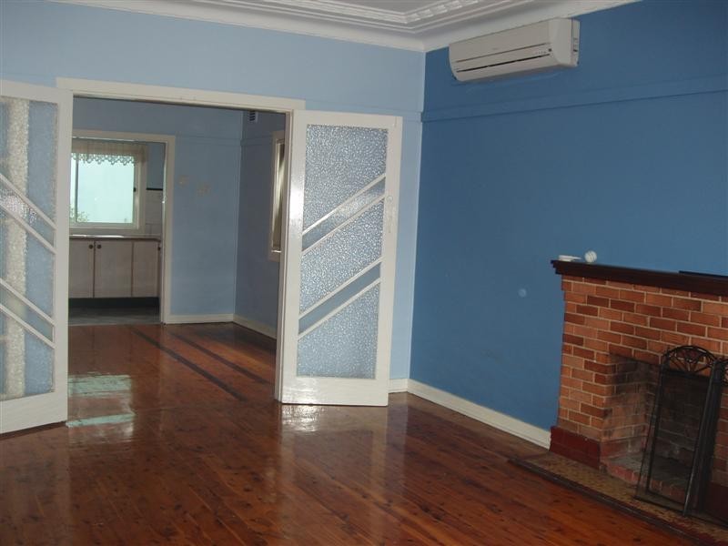 483 President Ave, Kirrawee NSW 2232