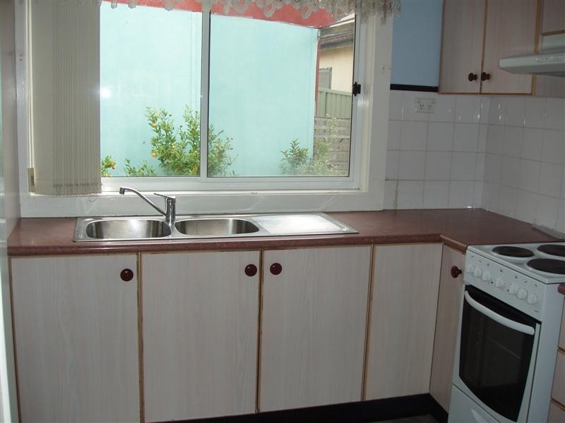 483 President Ave, Kirrawee NSW 2232