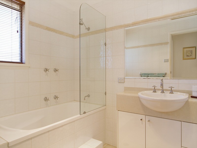 2 Burdekin Place, Engadine NSW 2233